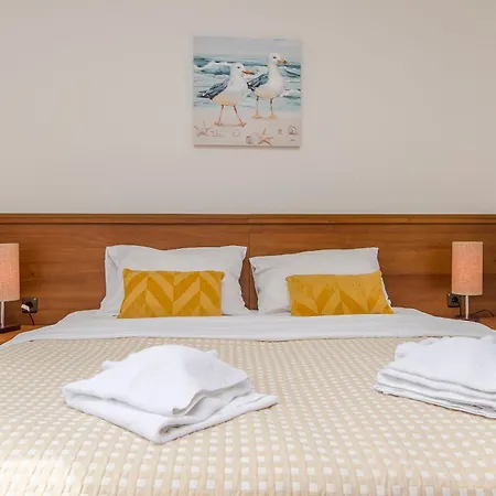 House Plava Laguna Guest house Tisno
