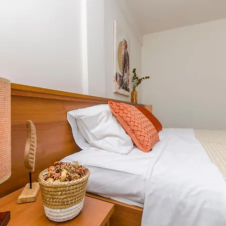 Guest house House Plava Laguna 3*
