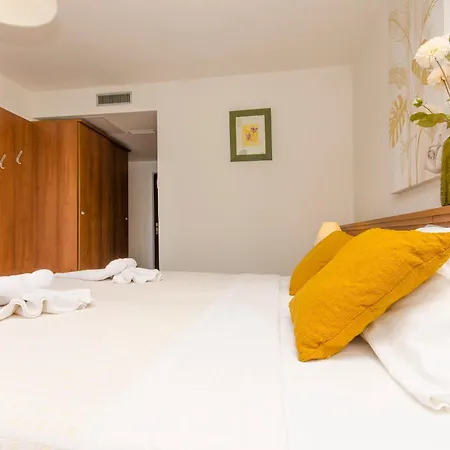 House Plava Laguna Guest house 3*