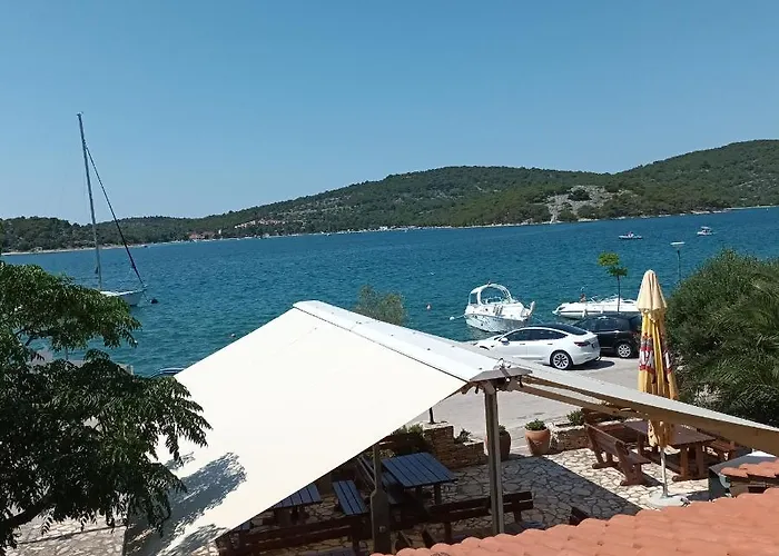 House Plava Laguna Pensjonat 3*