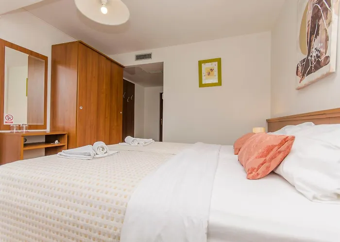 House Plava Laguna 迪斯诺