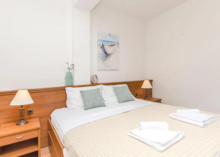 招待所 House Plava Laguna