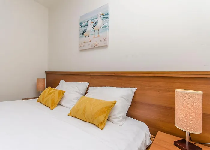 House Plava Laguna Tisno