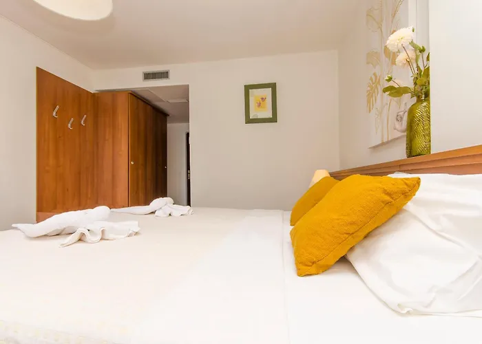 House Plava Laguna Pensjonat 3*